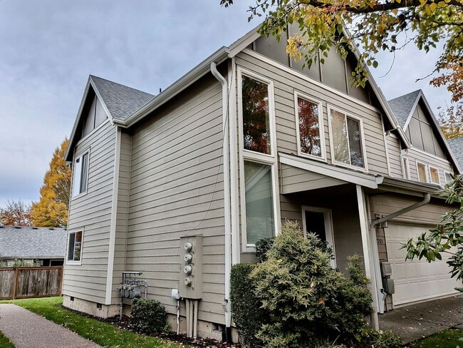 Photo - Two Level Townhome in a Excellent location...