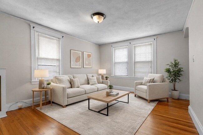 Building Photo - 5-7 Linwood Ave Unit 7