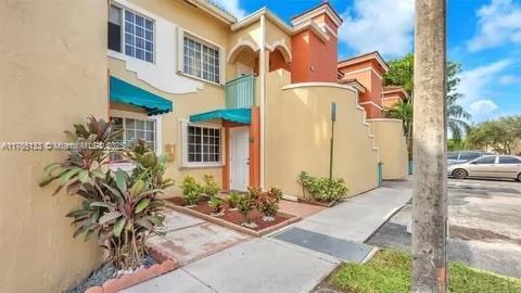 Photo - 7015 NW 173rd Dr Unidad 207 Rental