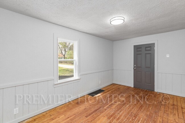 Photo - 3 Bed Home with Large Yard & Storage Shed – $1,595/mo