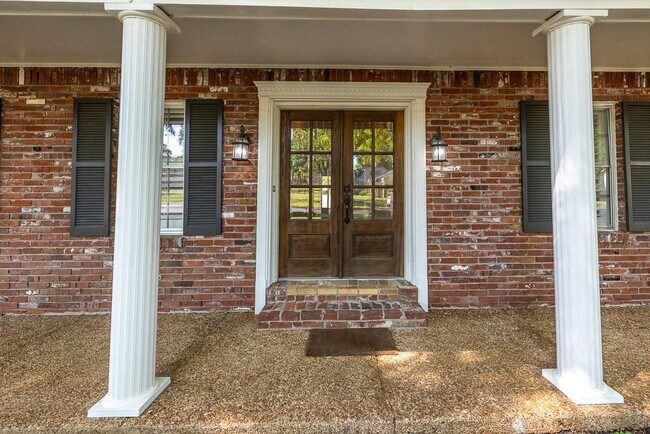 Photo - 1539 Brookside Dr