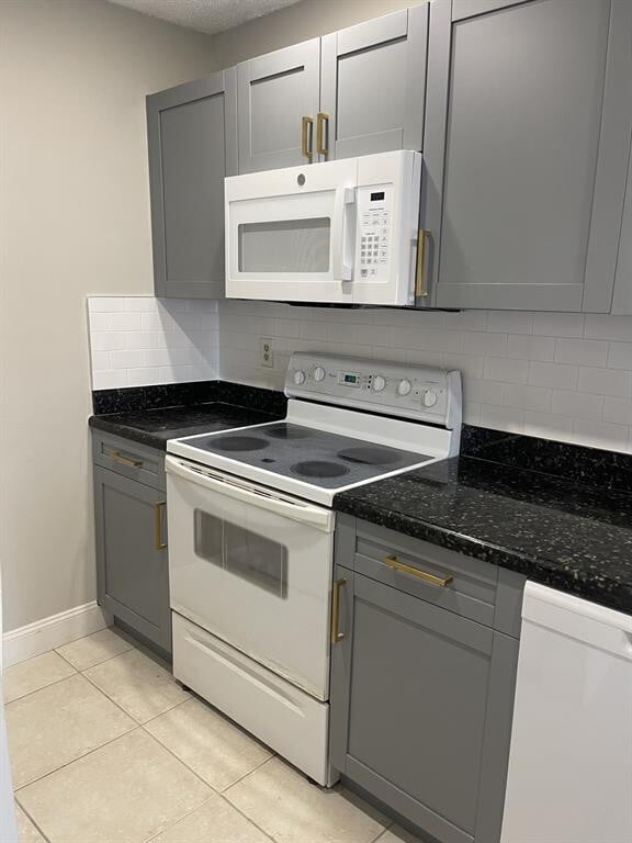 Building Photo - 3662 N University Dr Unit F-7