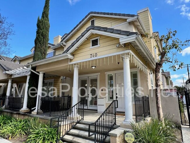 Photo - 740 S Azusa Ave Townhome