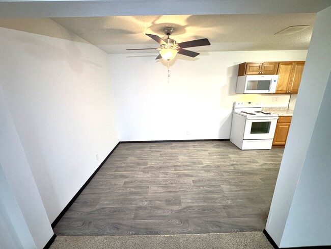 Fairway Woods Apartments