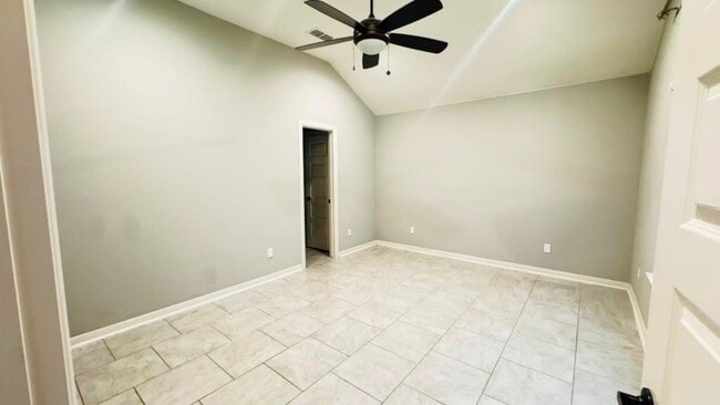 Photo - 602 S Tecate Dr