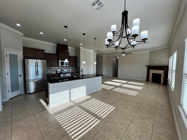 Photo - 203 Lyla Glen Dr Casa