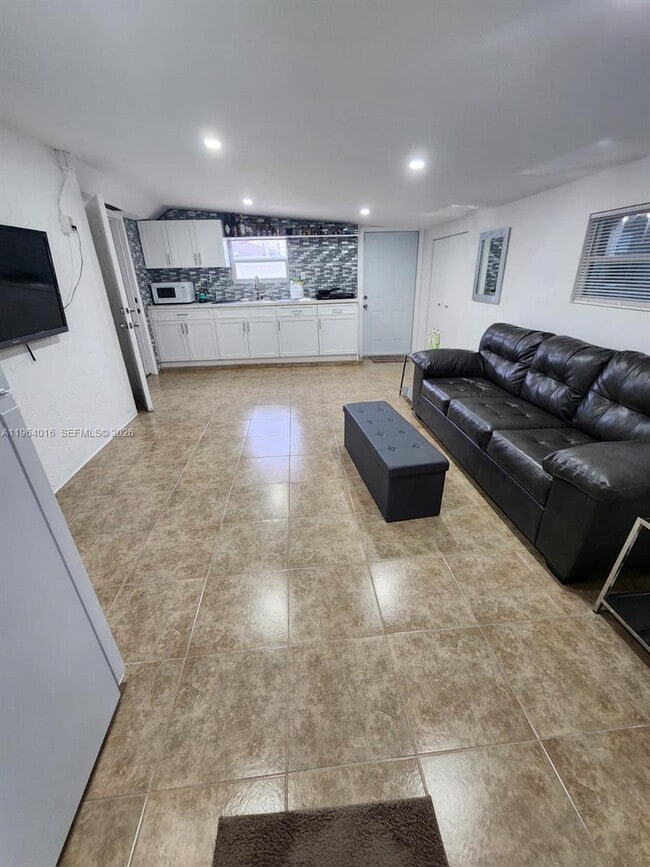 Photo - 2880 NW 56th St