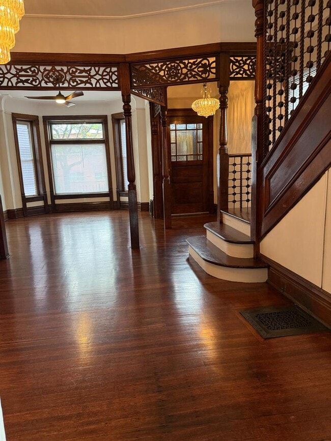 Photo - 2451 W Jackson Blvd