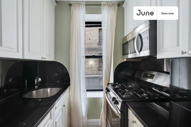 Photo - 15 W 107th St Unidad 1