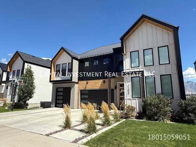 7637 S Brinkerhoff Dr