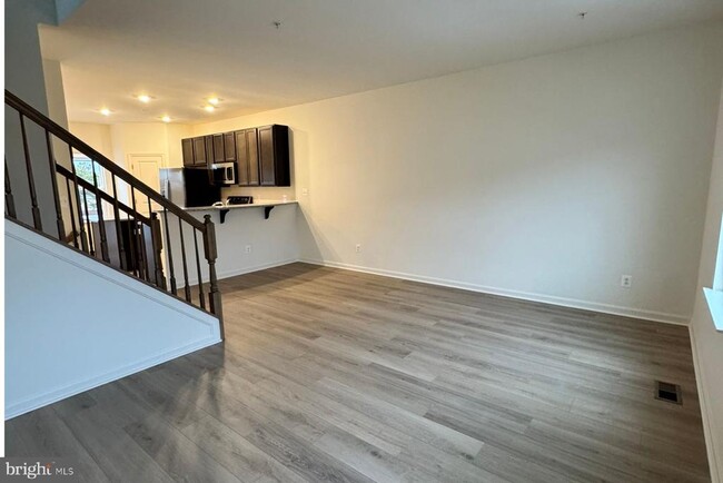 Photo - 2543 Westwind Blvd