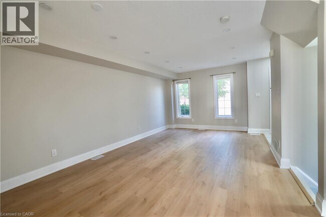Photo - 625 Eastbridge Blvd