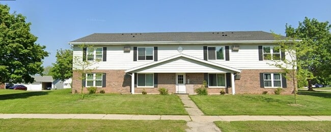 Building - 2215 Sylvan Way Apartment Unit #4