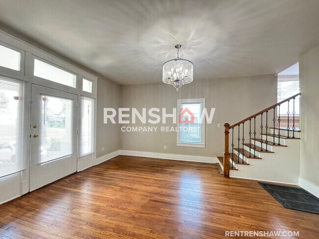 Photo - 59 N Willett St