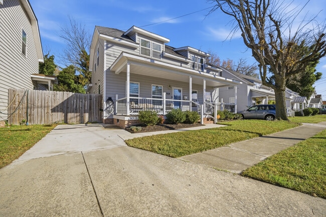 Photo - 16 Bagley St