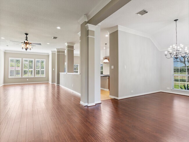 Photo - 14231 Moody Rd