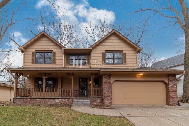 4 Bedroom Bellevue Home! - 4 Bedroom Bellevue Home!