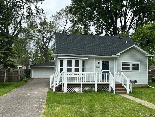 Photo - 33050 John Hauk St House