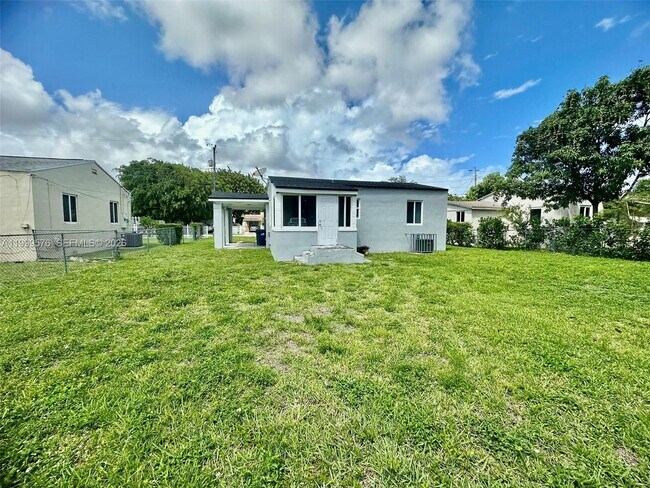 Photo - 2014 NW 43rd St