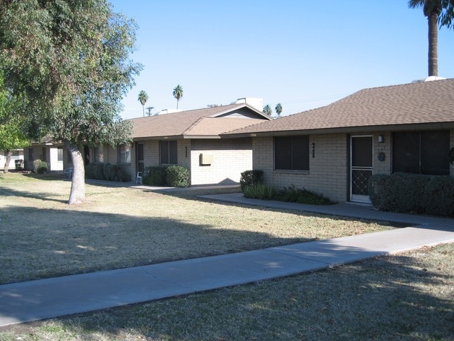 Photo - 23 Palms Apartments