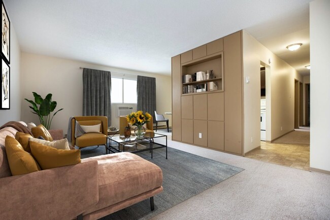 Photo - Emerald Gardens