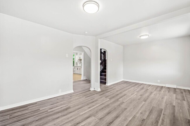 Photo - 2338 Maple Ave Unit 2338 Maple Avenue -  #2