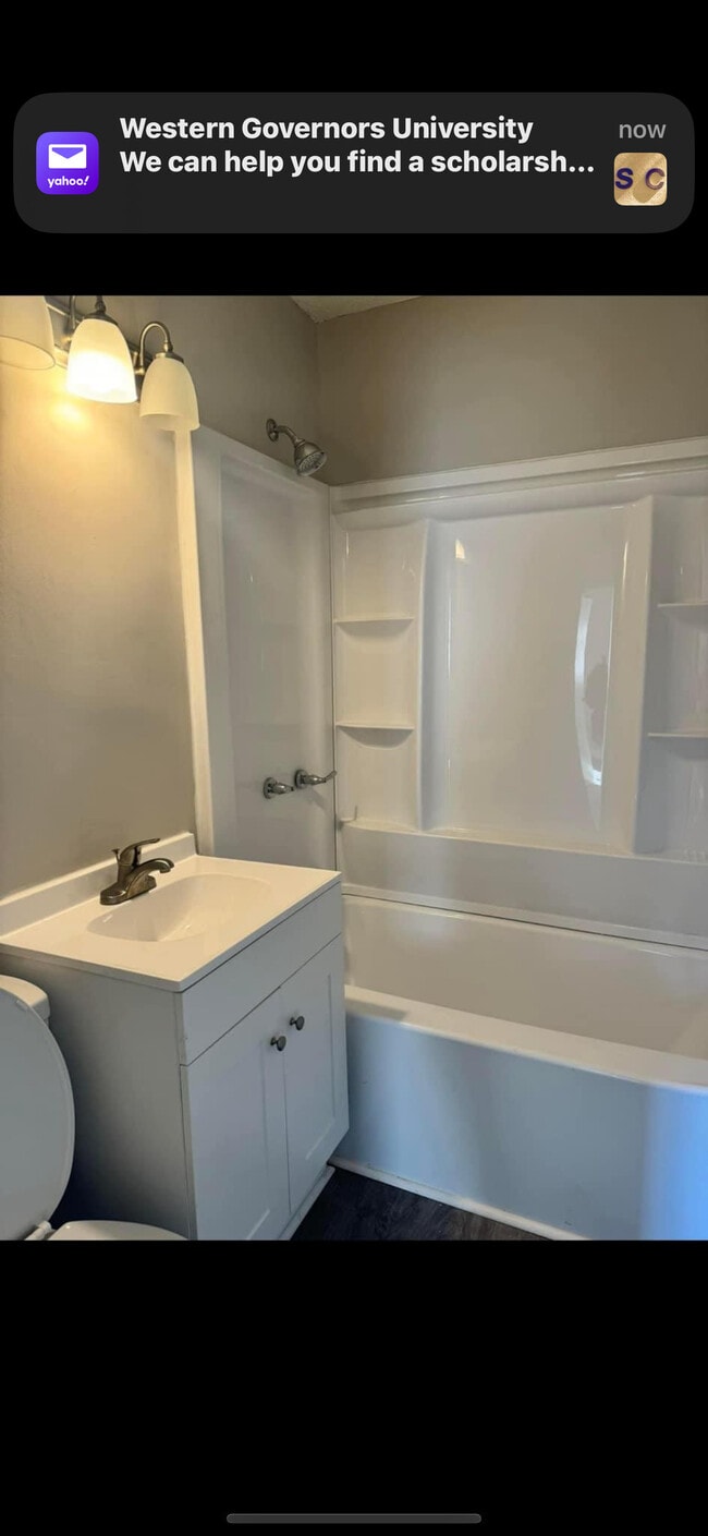 Photo - Florence Flats Apartment Homes