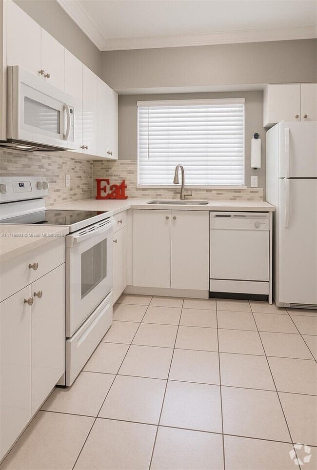 Building Photo - 2391 NW 96th Terrace Unit 19A Rental