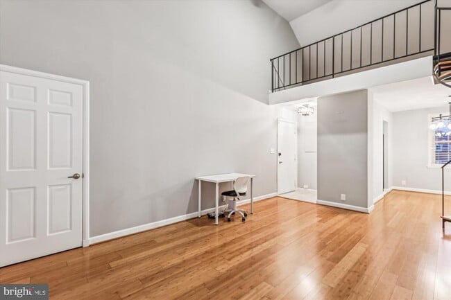 Building Photo - 4640 36th St S Unit B2