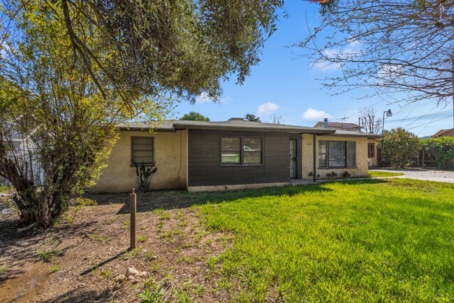 4223 Temescal Ave