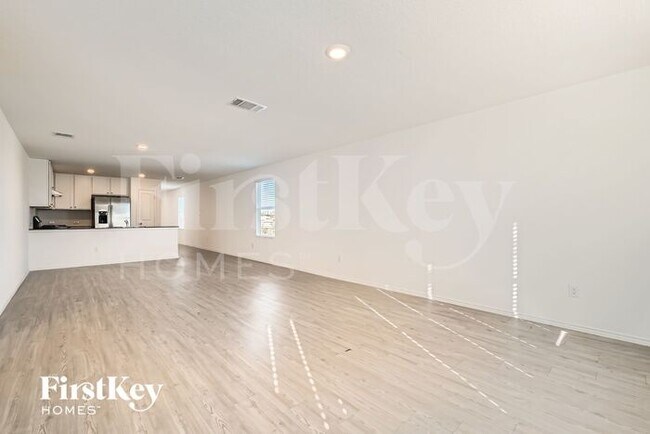 Photo - 5196 Fowler Crst