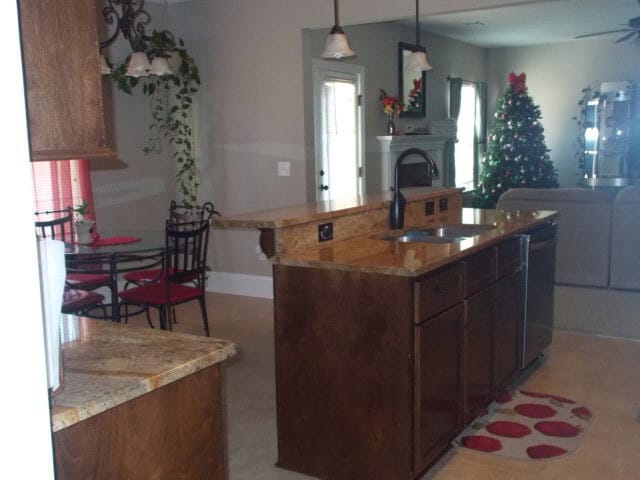 Photo - 992 Watermark Dr