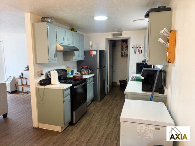 Photo - 2BD/1BA Home with Great Outdoor Space!