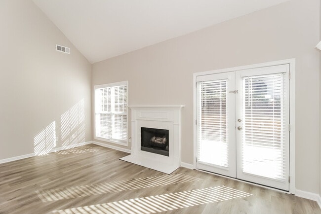 Photo - 2674 Neighborhood Walk