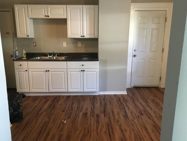 Photo - 1500 W Dakota St Unit 1