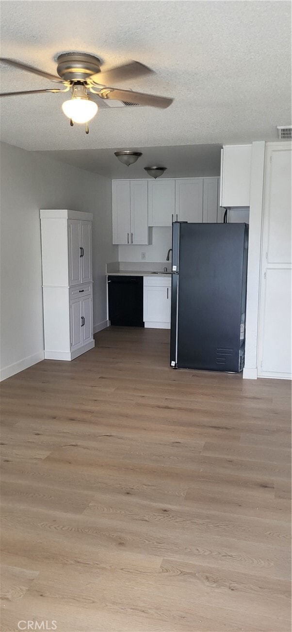 Photo - 526 Greystone Ln