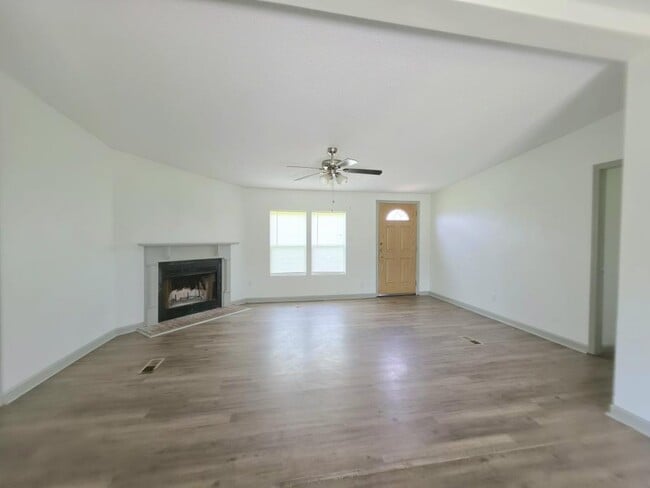 Photo - 220 Co Rd 145