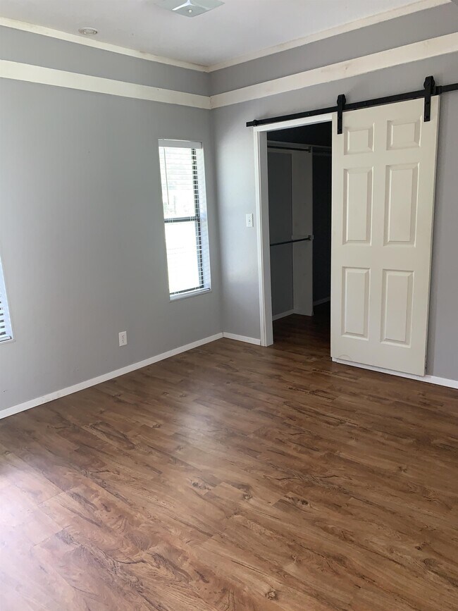 Photo - 11662 County Rd 3585