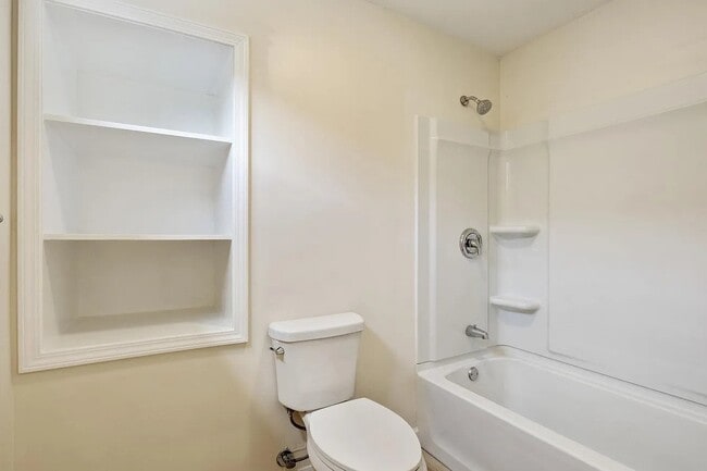 Photo - 1002 Park St