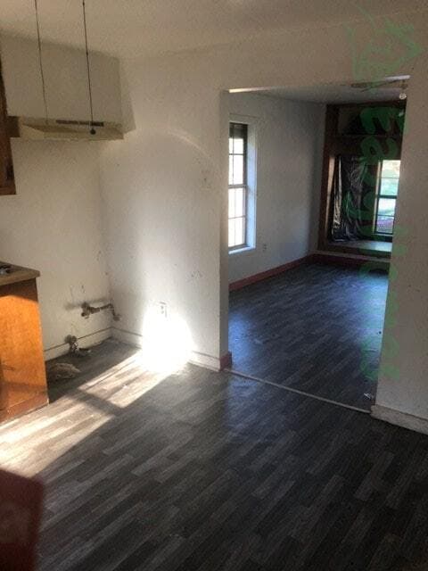 824 S Main St