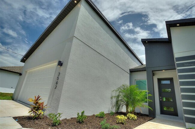 Photo - 1251 Dustin Rd