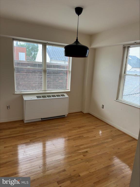 Photo - 815 King St Unit 4D