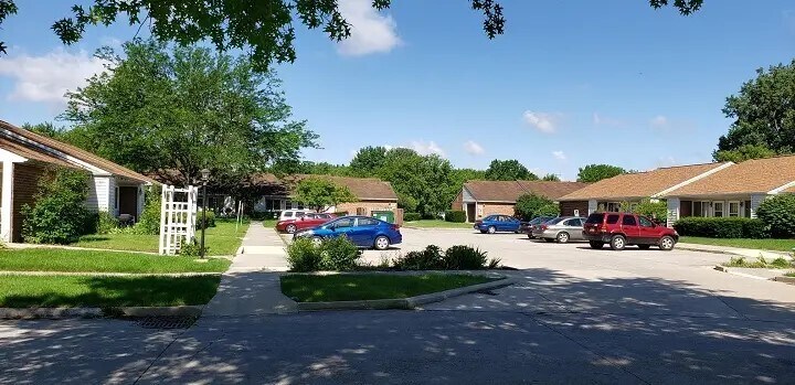 Photo - 41 E Washington St