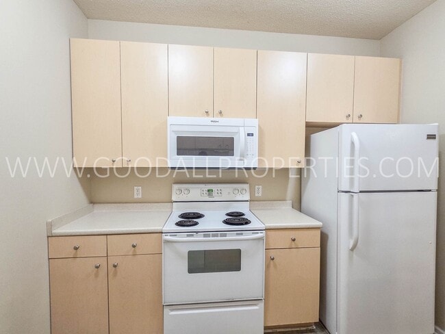 Photo - 3-Bedroom, 2-Bath Low-Maintenance Waukee Condo with Garage Unit 44