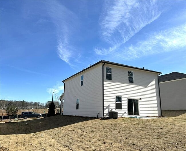 Photo - 472 Madison Lakeview Dr