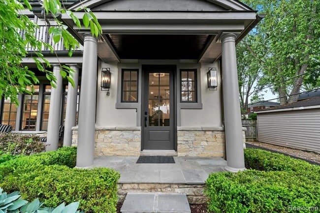 Photo - 1897 Norfolk St