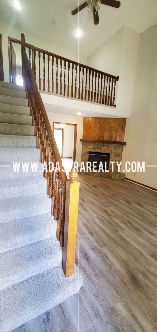 Photo - Affordable Duplex in Blue Valley School District-Available NOW!!