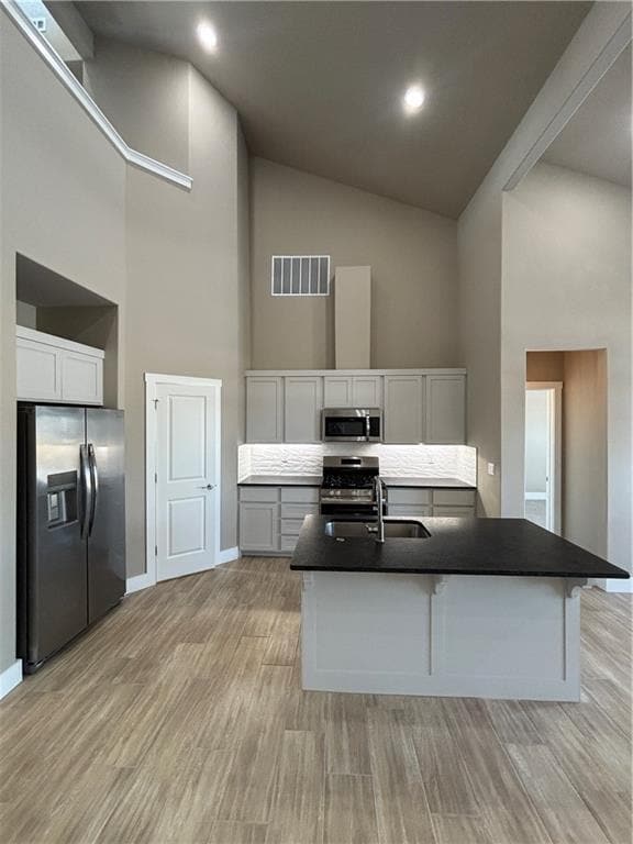 Photo - 490 Azurite Rd