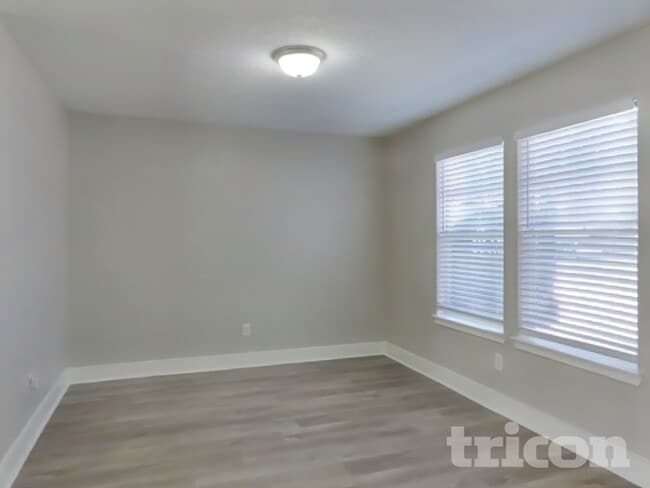 Photo - 21899 Pinewilde Ct