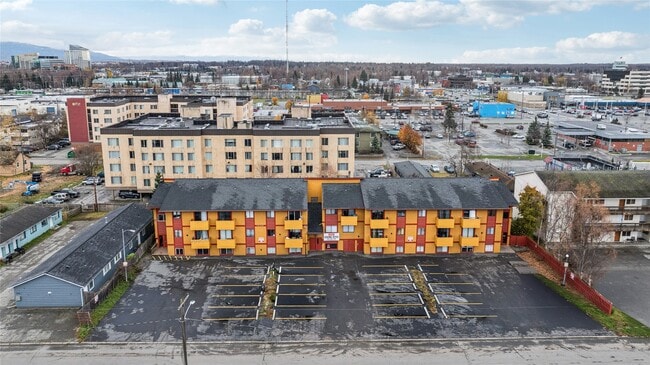 Photo - 1046 W 26th Ave